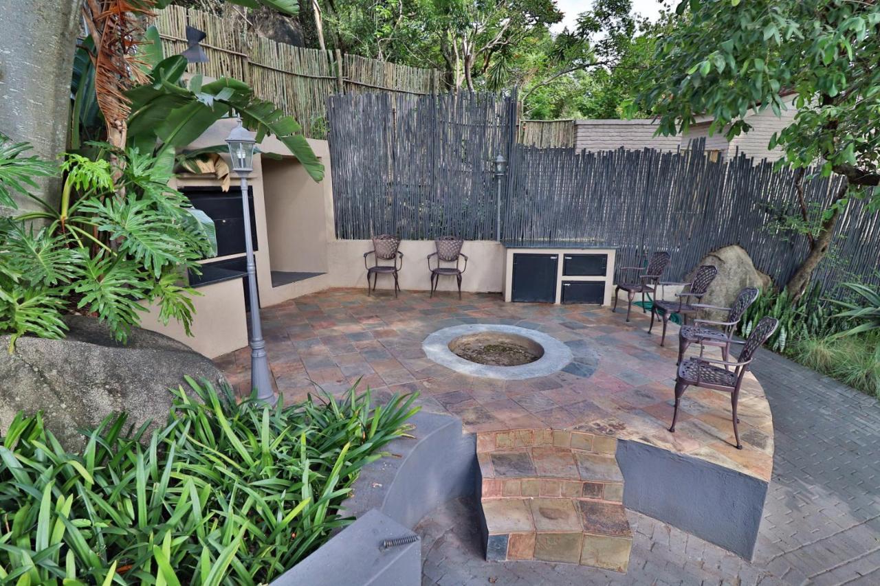 La Roca Guest House Mbombela Kültér fotó
